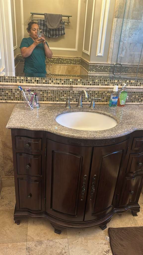 Lorenz House Cleaning Portfolio Image 2